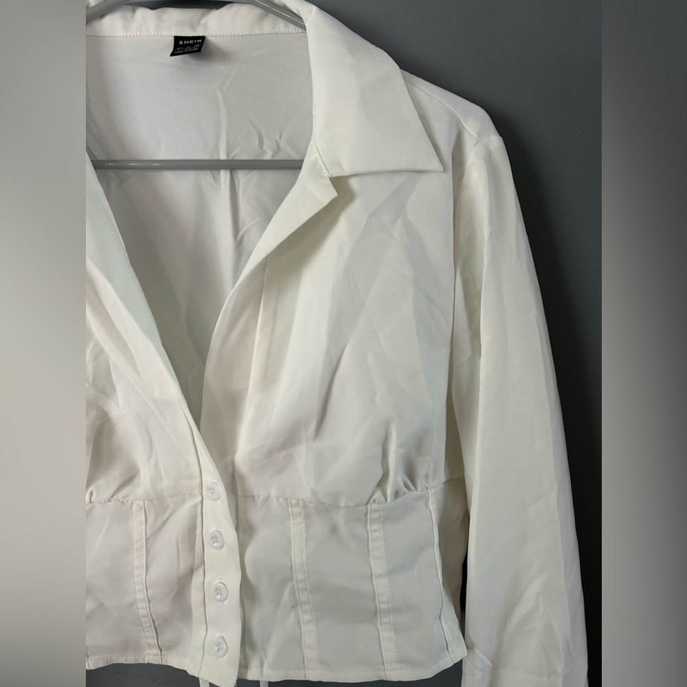 White cropped button up - Picture 3 of 5